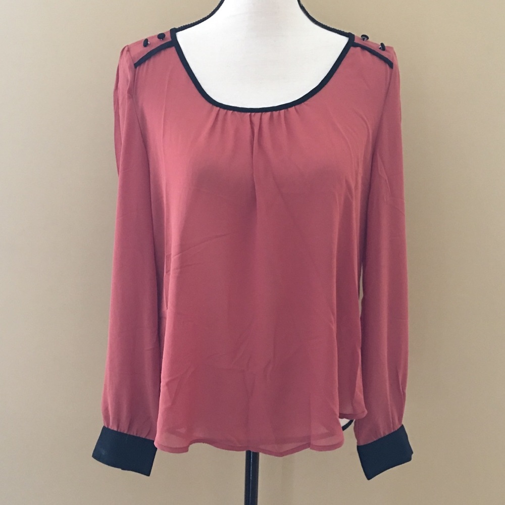 NWOT Blu Pepper Sheer Top Blouse L