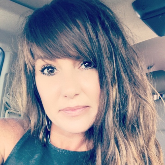 Meet your Posher, Brandi - Picture 1 of 1