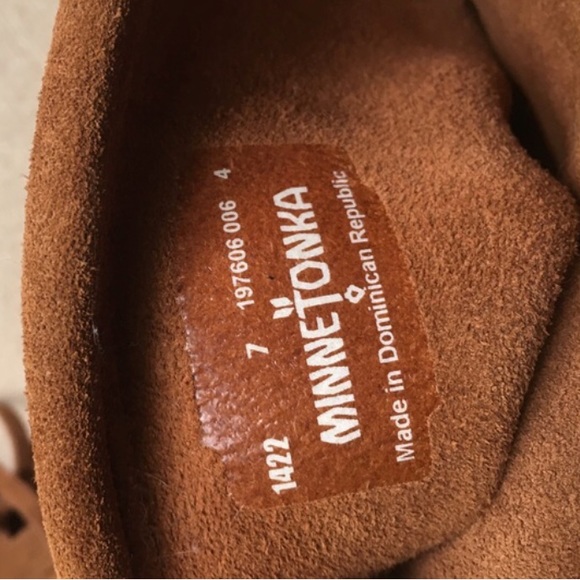 Minnatonka knee high moccasins - Picture 2 of 5