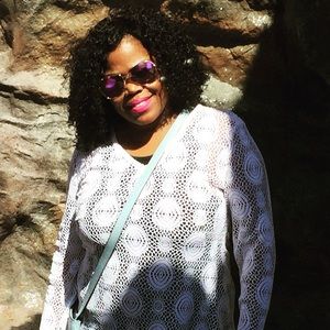 Meet your Posher, Sherretta