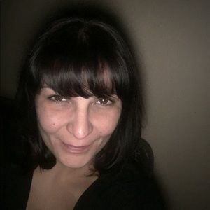 Meet your Posher, Michele