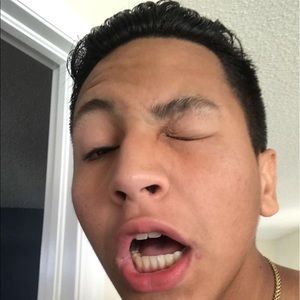 Meet your Posher, Christian