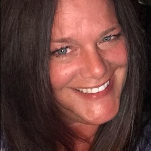 Meet your Posher, Holly