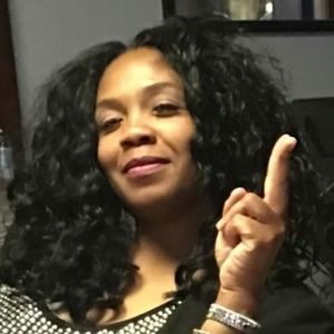 Meet your Posher, Dolly