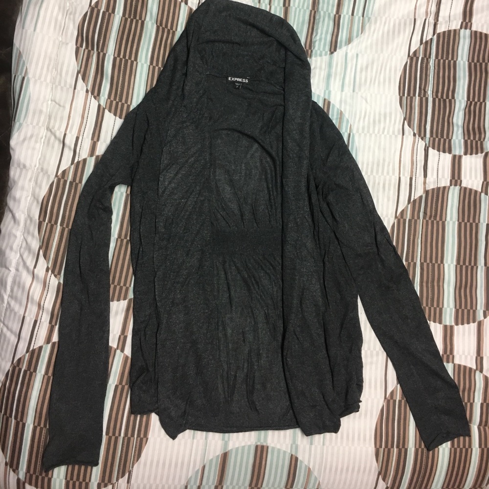 ❌SOLD❌PRICE IS FIRM! Express cardigan