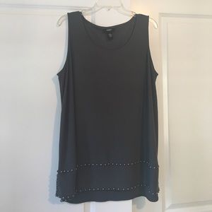 Long tank top with embellishment
