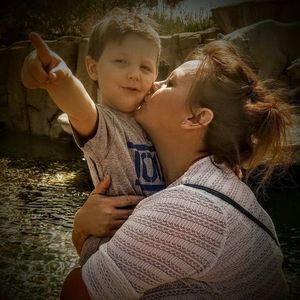 Meet your Posher, Hayley