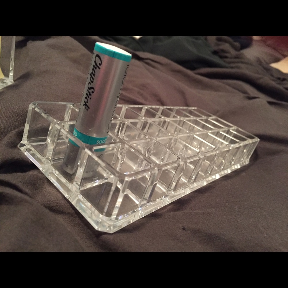 Acrylic lip stick holder
