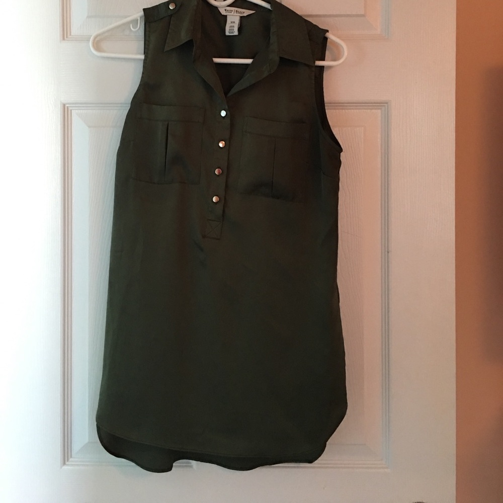 Sleeveless top