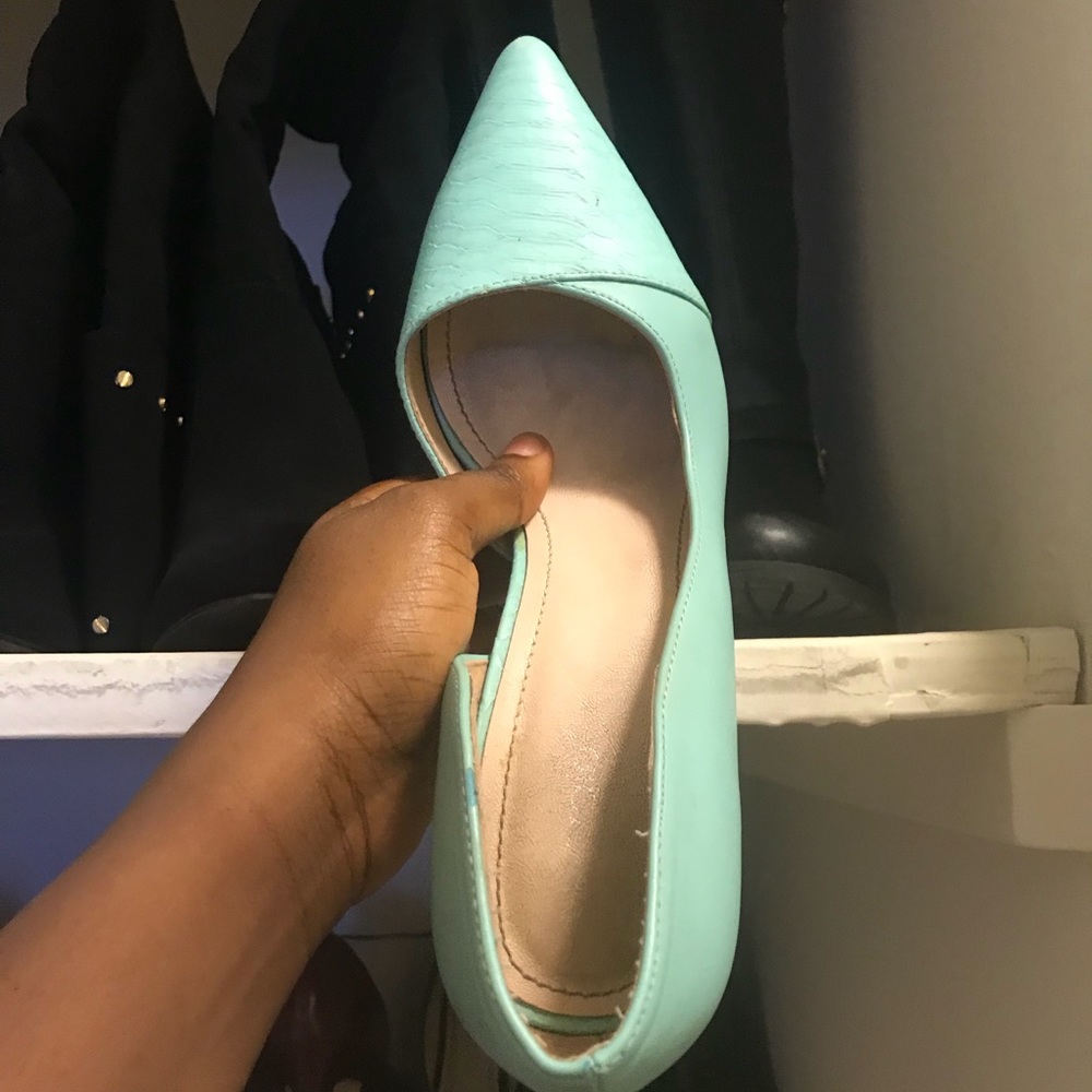 Shoe