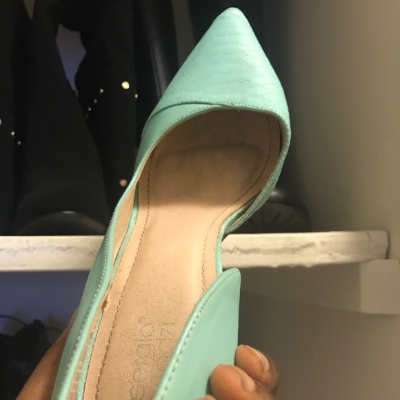 Shoe - Picture 5 of 5