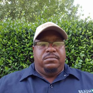 Meet your Posher, Henry