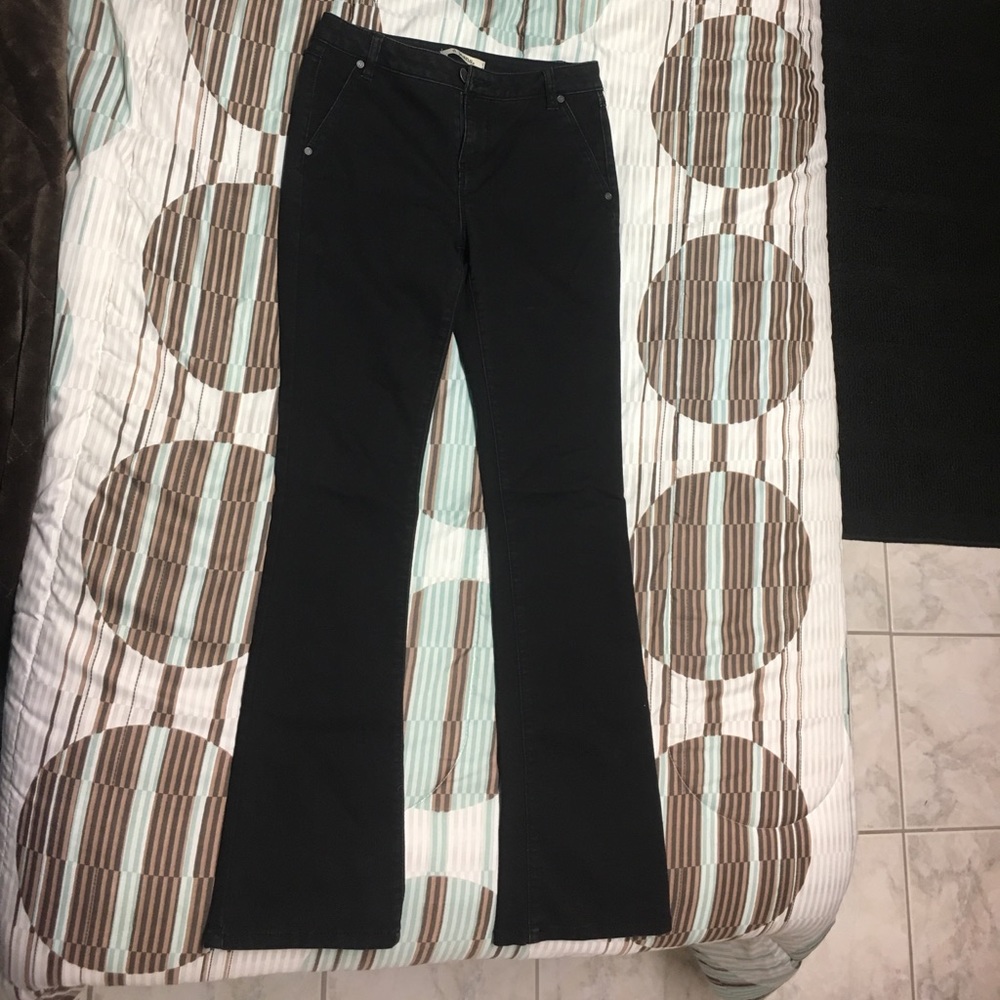 ❌SOLD❌PRICE IS FIRM! D. Jeans pair of jeans