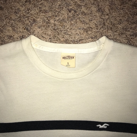 white tee w/ double stripes - Picture 2 of 4