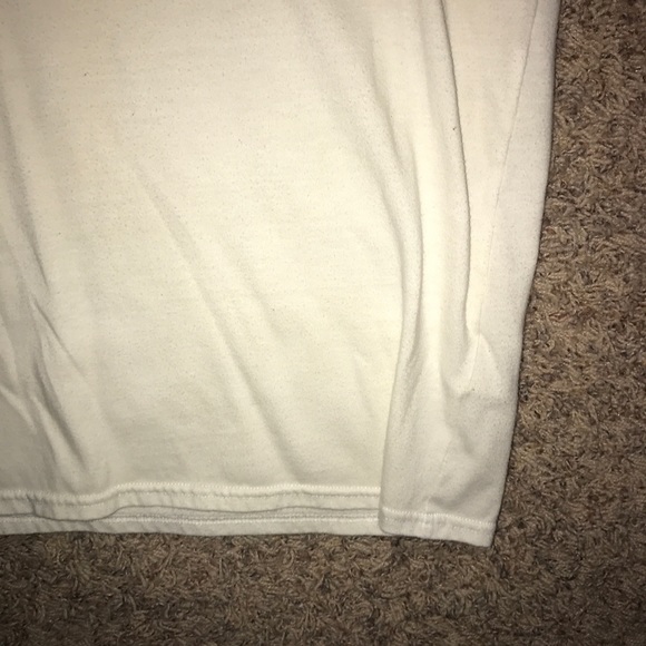 white tee w/ double stripes - Picture 4 of 4