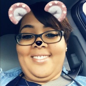 Meet your Posher, Kimberly