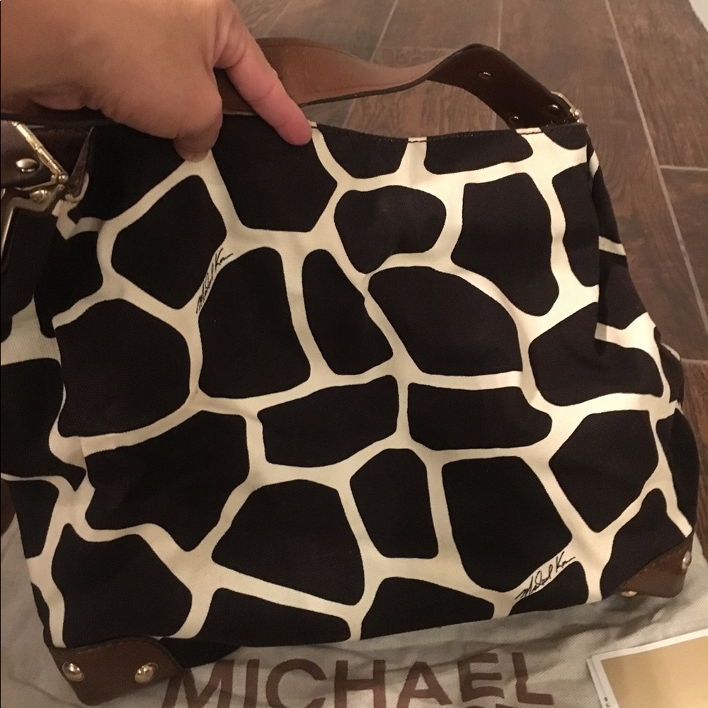 EUC MICHAEL KORS PURSE