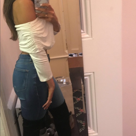 Never worn! TOBI off the shoulder crop top - Picture 2 of 2