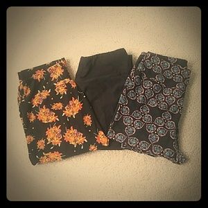Lularoe One Size Leggings Black and Patterned