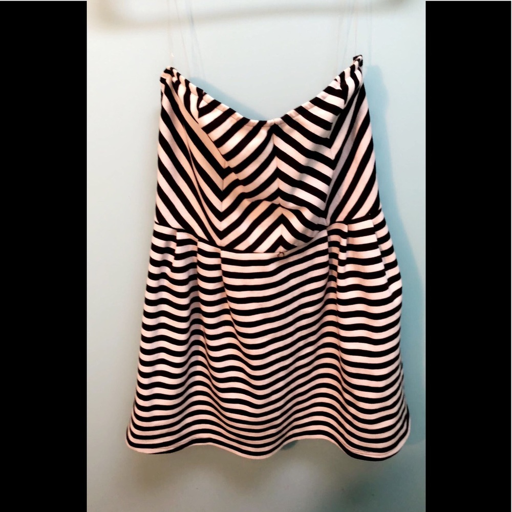 Black and white mini dress