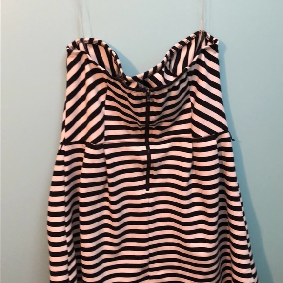 Black and white mini dress - Picture 2 of 2