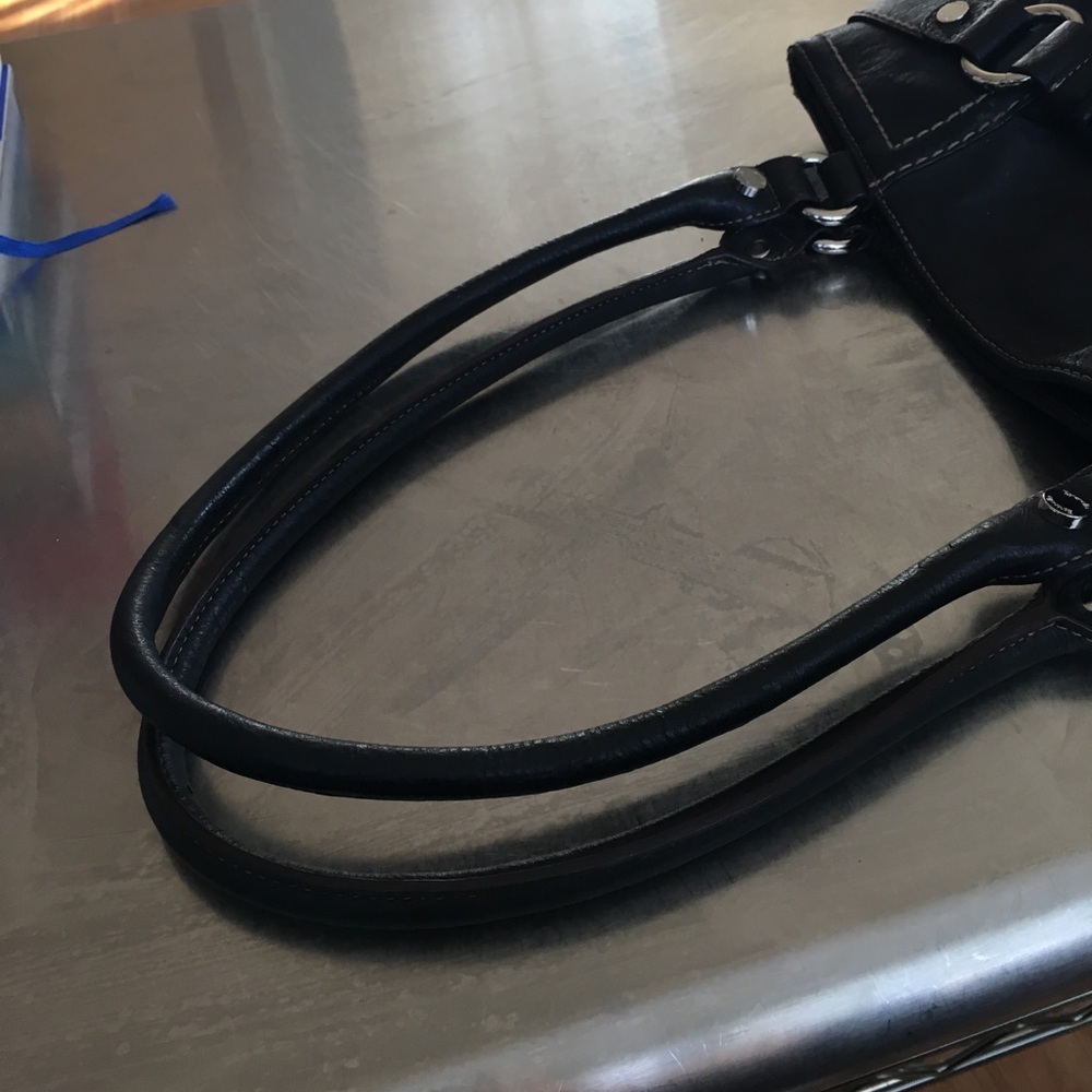 Tignanello/ Shoulder/ Bag/ - Picture 3 of 7