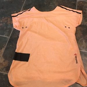 Reebok small workout shirt