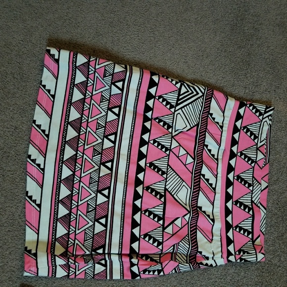 Pink - Picture 1 of 1