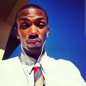 Meet your Posher, Kenneth