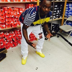 Meet your Posher, Lookatme