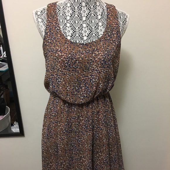 Short spotted summer dress - Picture 1 of 3