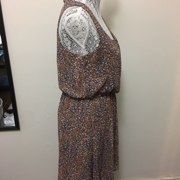 Short spotted summer dress - Picture 2 of 3