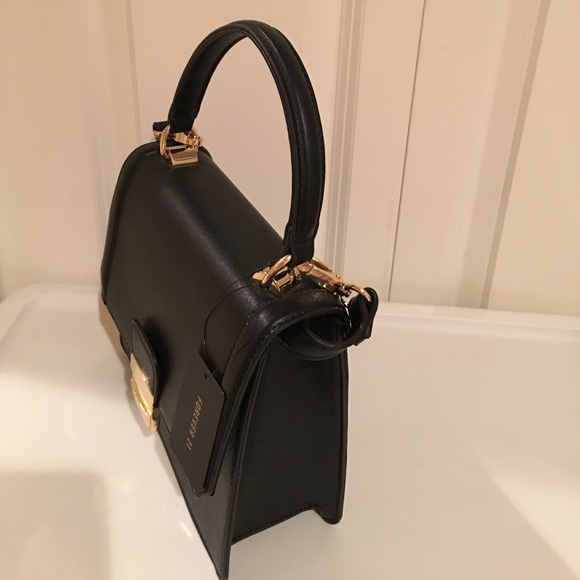 New Forever21 hand/crossbody blk press lock button - Picture 4 of 6