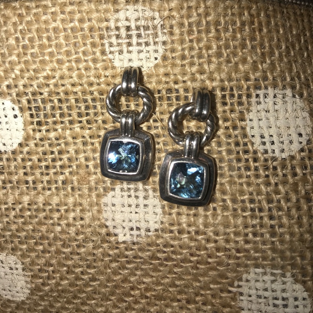 SALE MAKE AN OFFER!! David Yurman earrings