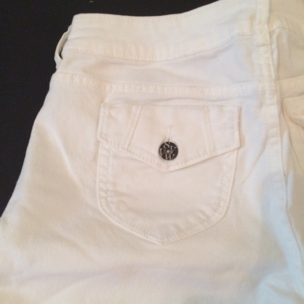Simply Vera Straight Leg Pants - Picture 6 of 8
