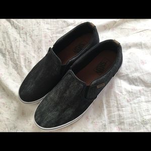 Vans canvas slip on