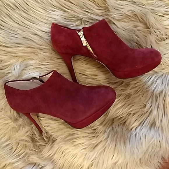 Vince Camuto Shoes - Vince Camuto Leather Suede Ankle Booties 7.5
