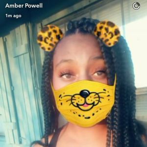 Meet your Posher, Amber
