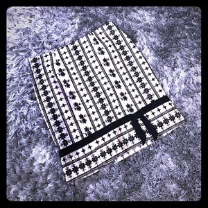 NANETTE LEPORE Lovely Eyelet  skirt