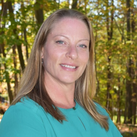 Meet your Posher, Heather - Picture 4 of 6