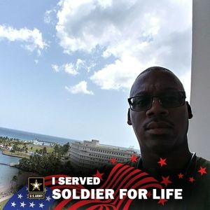 Meet your Posher, Darrick