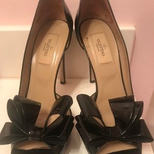 Valentino Bow Heels size 38 (US 8)