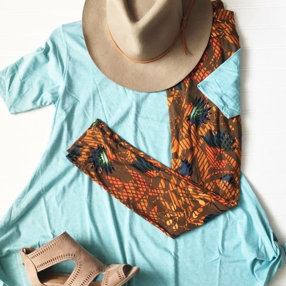 LuLaRoe BNWT COMPLETE OUTFIT