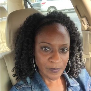 Meet your Posher, Tonya