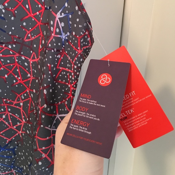 NWT strappy Zella top - Picture 2 of 4