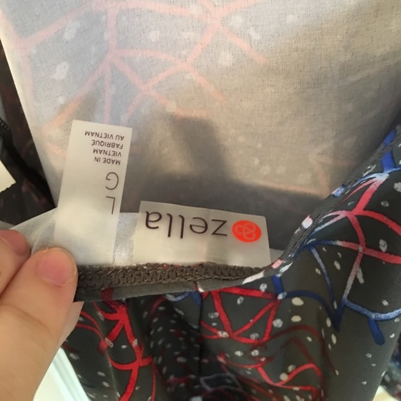 NWT strappy Zella top - Picture 4 of 4