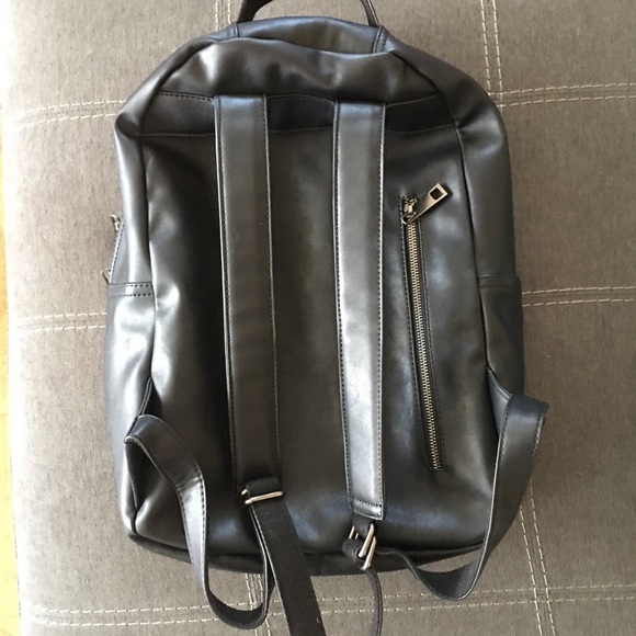 ONE HOUR SPECIAL Fawn Design + Pask Backpack - Picture 6 of 8