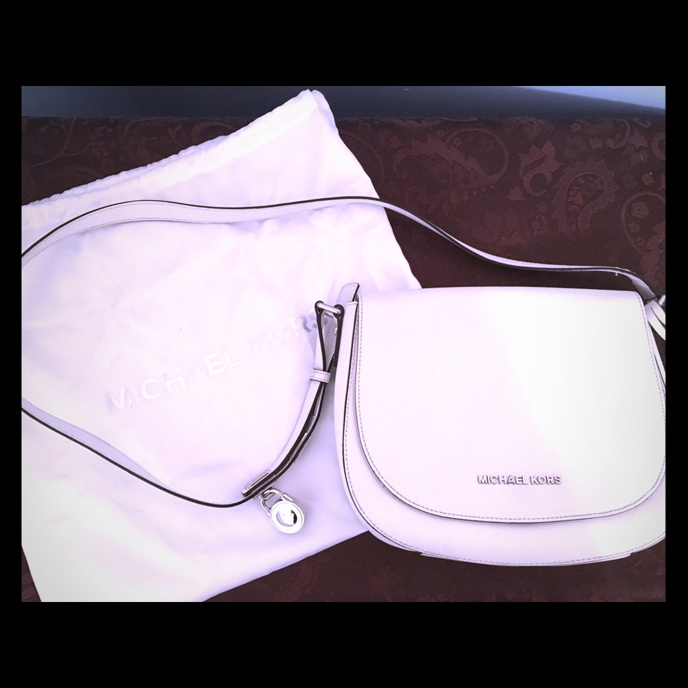 Michael Khors Leather Flap Crossbody Handbag