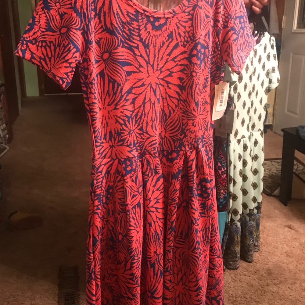 Lula roe all new some with tags and some with out - Picture 3 of 7