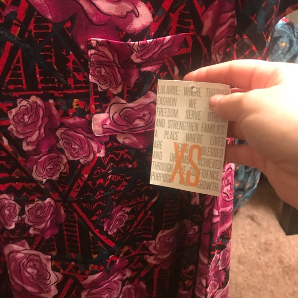 Lula roe all new some with tags and some with out - Picture 6 of 7